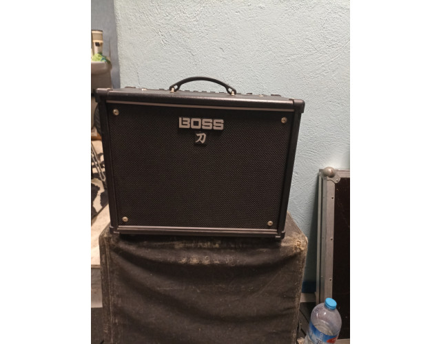 Boss katana 50