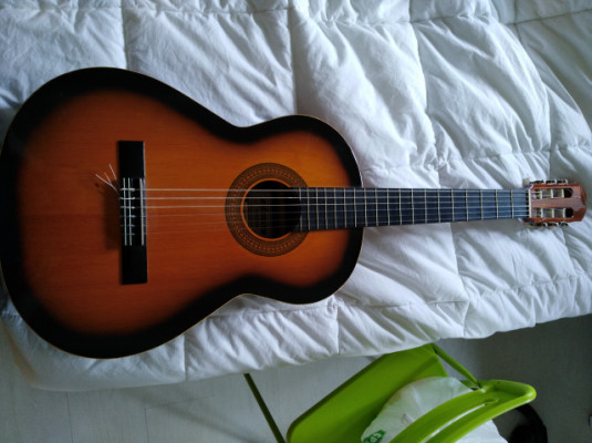 Guitarra española admira