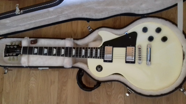 Gibson Les Paul Studio (RESERVADA)