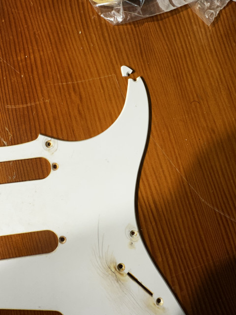 Golpeador fender squier JV relic