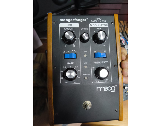 Moog Moogerfooger MF-102 Ring Modulator Pedal