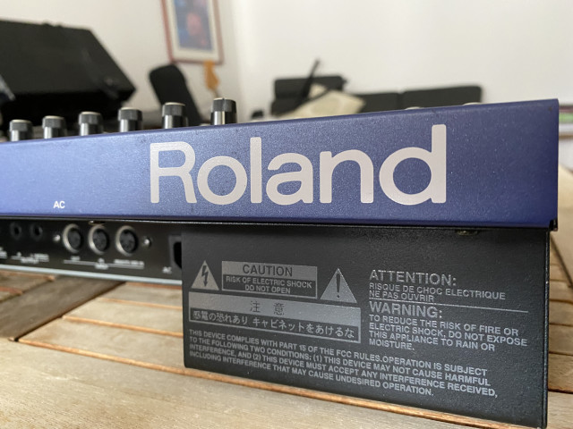 Roland JP 8080 como nuevo de segunda mano por 1700 € en Madrid