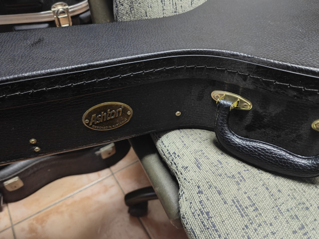 O cambio Estuche Case Les Paul Ashton