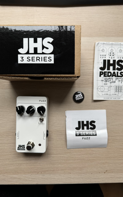 JHS Series 3 Fuzz