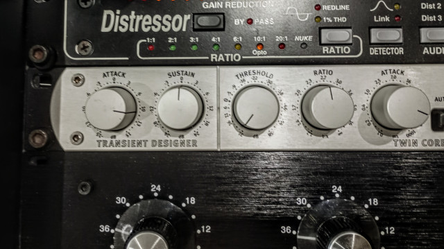 Material de estudio y backline