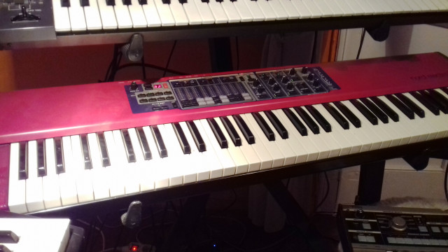 CLAVIA NORD ELECTRO 2 Stage 73