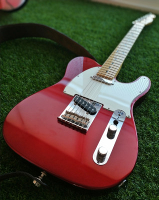 Fender telecaster American Standard.