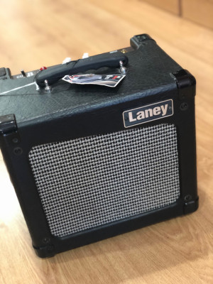 Amplificador válvulas Laney Cub 8 (NUEVO)