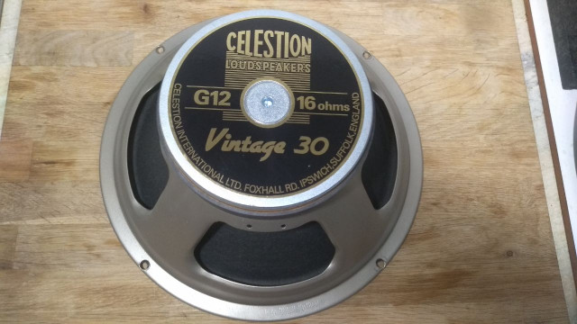 CELESTION VINTAGE V30  de 16 Ohm