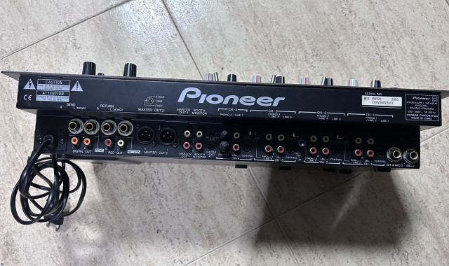 Pioneer DJM 3000