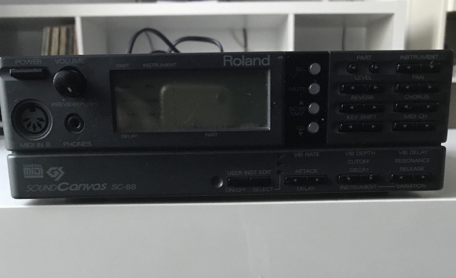 Modulo de sonido ROLAND SC-88 SOUND CANVAS