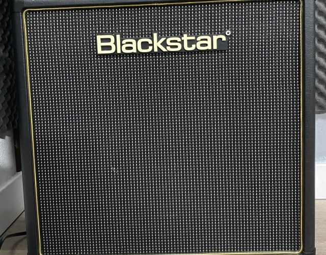 Pantalla 1x10 Blackstar HT-110