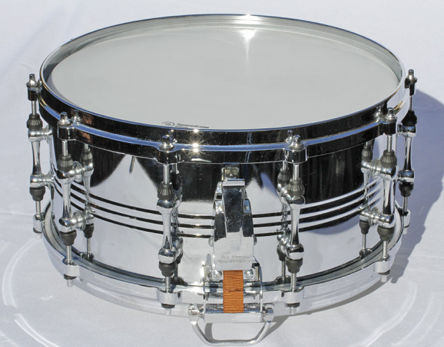 Caja Tier Drums Muc Germany de 14x6,5 con casco de acero