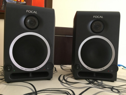 Monitores Focal CMS40