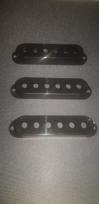 Set de cubiertas para pastillas original Fender
