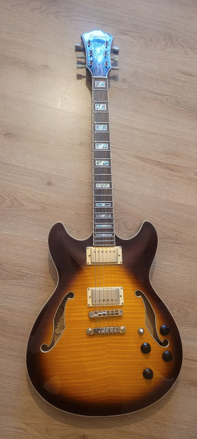 Guitarra eléctrica Ibanez As103