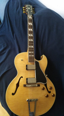 Gibson es 175 natural custom shop