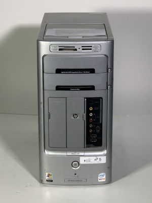 HP MEDIA CENTER PC M7000