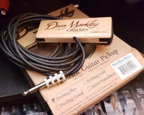 Pastilla para guitarra acustica Dean Markley ProMag Plus