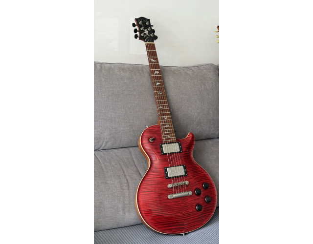 Nik Huber Orca Ruby Red 2017