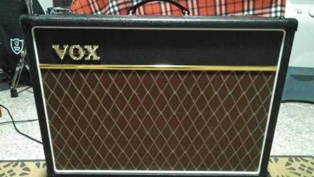 Amplificador de guitarra Vox Ac15