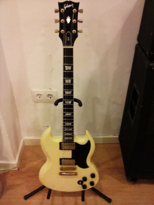 OPORTUNIDAD: Gibson SG de 1988 White Alpine