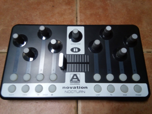 NOVATION NOCTURN MIDI CONTROLLER CONTROLADOR