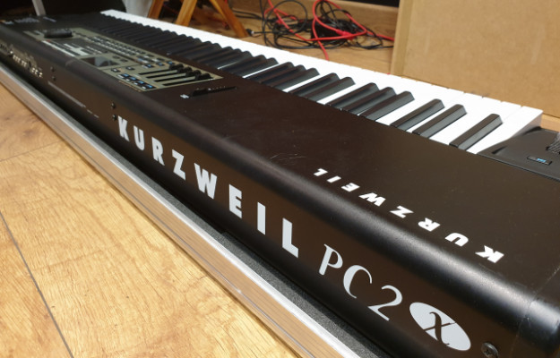 Kurzweil PC2X 88