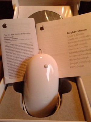 Ratón Apple Mighty Mouse con cable