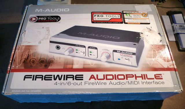 M-AUDIO Audiophile Firewire Interfaz de audio 4 in / 6 out / MIDI