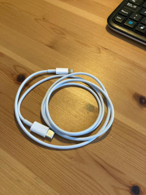 Cable I-phone USB-C a conector Lightning