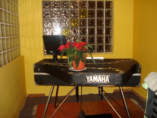 PIANO YAMAHA CP-80 COLÍN ELECTRO-ACÚSTICO