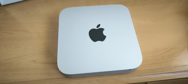 Mac mini 2012 Intel Core i7 4 núcleos 2,6 GHz 16 GB / SSD 480 GB / HDD 1 TB