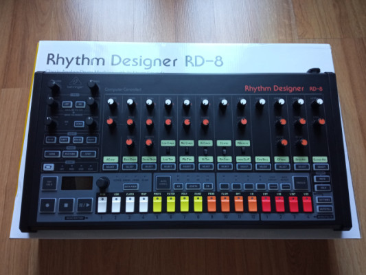 Behringer RD-8