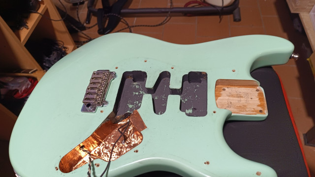 Cuerpo stratocaster Custom Guitars