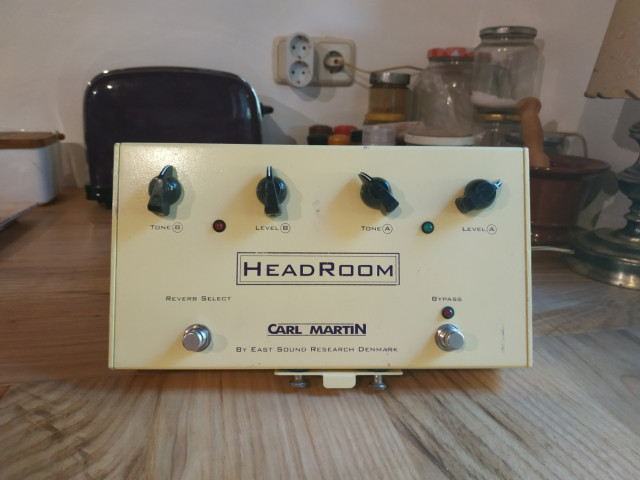 Carl Martin Headroom