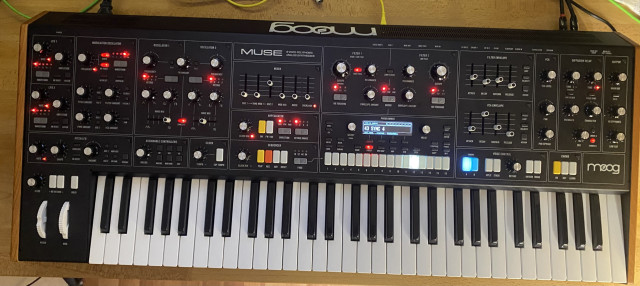Sintetizador Moog Muse