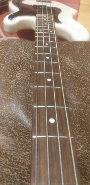 Bajo Fender Precision made in Mexico