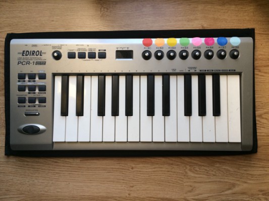 Interfaz audio / teclado controlador Edirol PCR-1