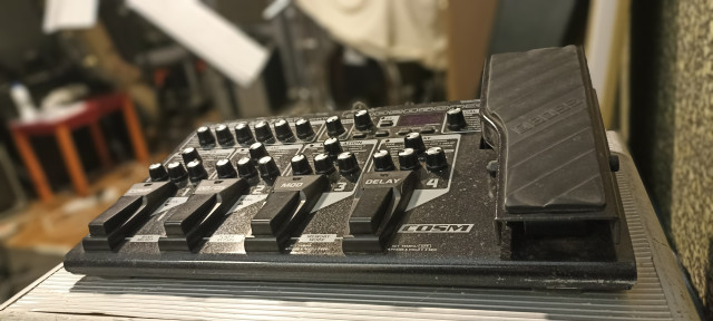 Boss ME-70