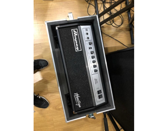 Flight case Cabezal Ampeg SVT