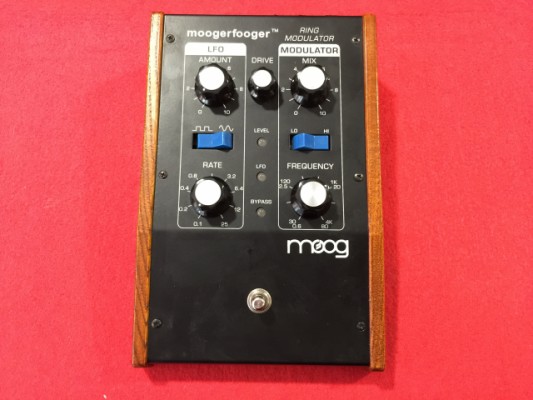 MOOG MF-102