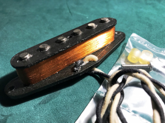 Pastilla Stratocaster APS2 Seymour Duncan Alnico II Pro Flat RWRP