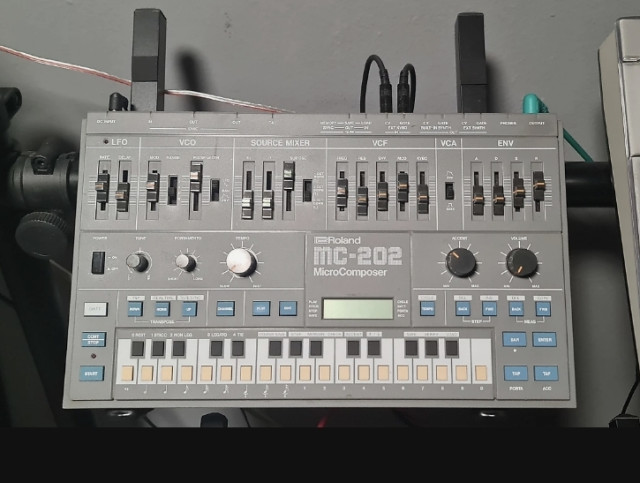 Roland MC-202 MicroComposer