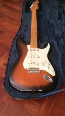 Fender Stratocaster Vintage 57 Japan