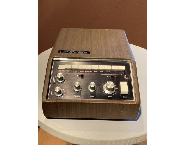 Univox SR-55