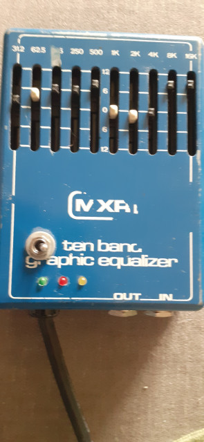 Ecualizador de 10 bandas MXR antiguo