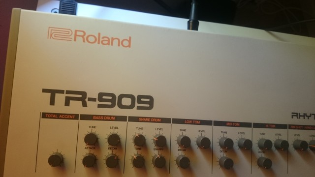 Roland TR 909 Rhythm Composer