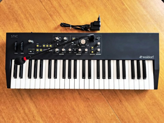 Sintetizador Vocoder Waldorf STVC