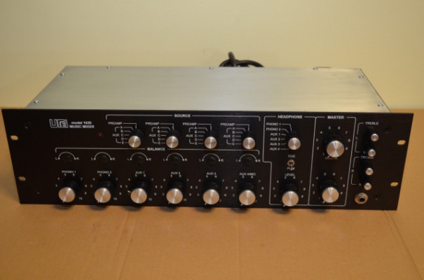 UREI 1620 MIXER PREAMPLIFICADOR